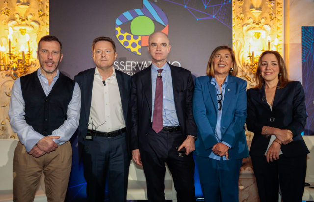 Osservatorio Permanente Giovani-Editori, Ceccherini incontra il Direttore del NY Times Kah e l'ad di Tim Labriola con 400 studenti