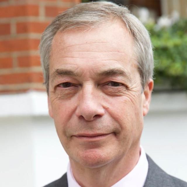 Gran Bretagna, Farage l'anti Sunak, "mister Brexit" ci ripensa e si candida alle elezioni con il partito di destra Reform Uk