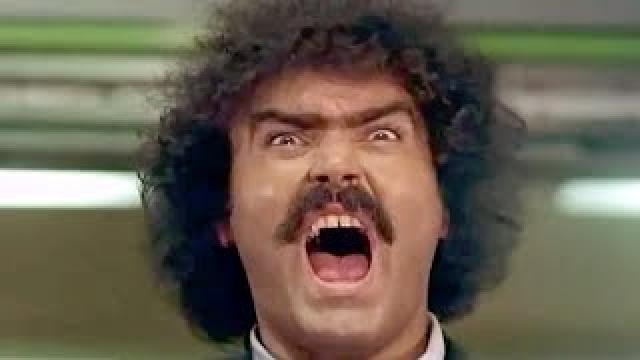 Viulenza! I parlamentari seguono l'esempio dell'Abatantuono di Eccezzzziunale Veramente e si lasciano andare in una rissa senza esclusione di colpi, e di Donno