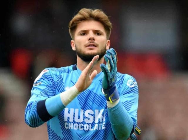 Malore improvviso per Matija Sarkic, morto in casa il portiere del Milwall e del Montenegro: aveva 26 anni