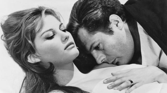 Marcello Mastroianni con Claudia  Cardinale 