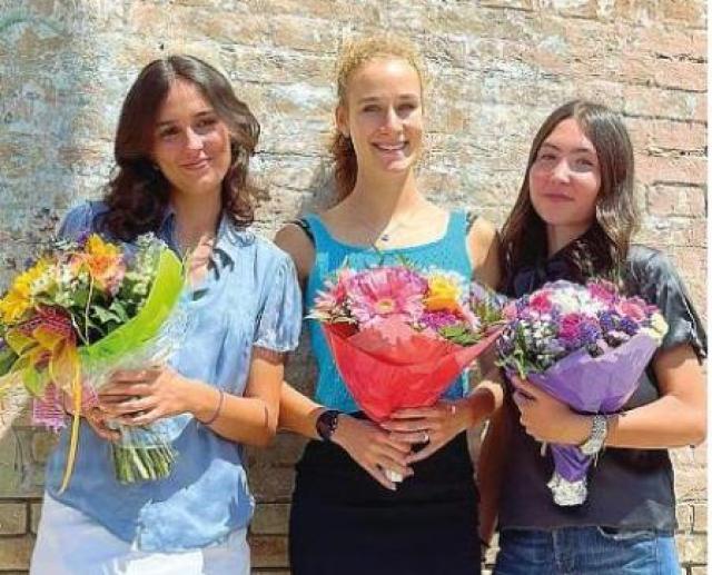 Venezia, promosse le 3 studentesse che fecero scena muta all'orale per protesta (prendendo 2), ma non rischiavano la bocciatura 