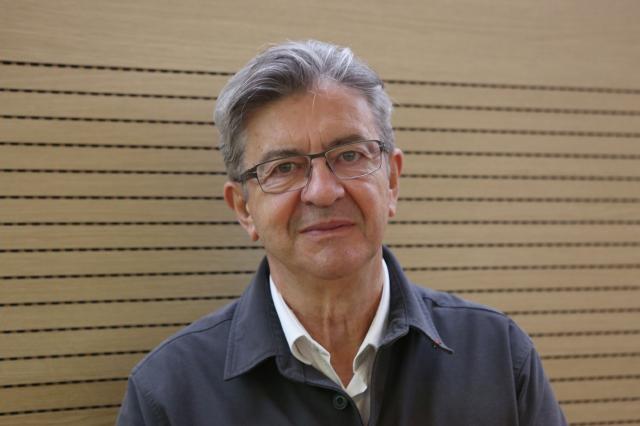 Elezioni Francia, risultati definitivi: Nfp primo partito con 182 seggi, M&eacute;lenchon: "Macron ci dia un nostro premier al posto di Attal o se ne vada&rdquo;