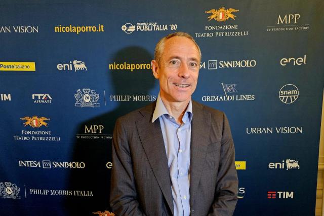 A Bari La Ripartenza 24. Del Fante, Amministratore Delegato di Poste Italiane: "Investiamo su nostra presenza capillare sul territorio"