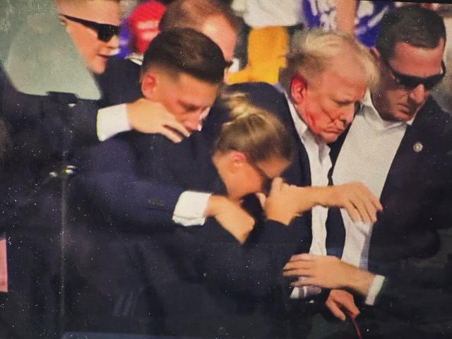 Attentato a Trump, Saviano: "Trasformato in vittima", Paolo Berizzi: "Vittima della violenza creata da lui", commenti surreali