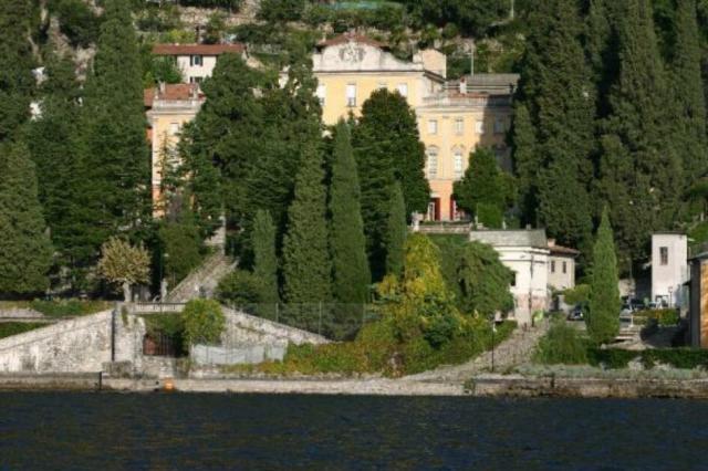 Como Lake, il celebre Castello di Urio comprato dal colosso del lusso francese LVMH per 63 milioni di euro