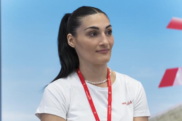 Iba premia Angela Carini con 45mila &euro;: &ldquo;Come se avesse vinto&rdquo;, ma lei rifiuta, scoppia la polemica: &ldquo;&Egrave; un'attrice, ha simulato&rdquo;