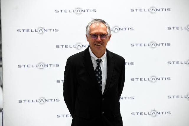 Stellantis, il Ceo Carlos Tavares a Detroit: nuova strategia per arginare le difficolt&agrave; negli USA