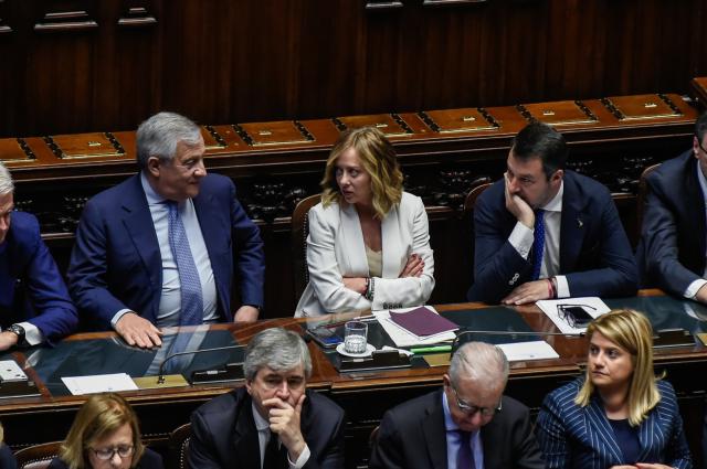 Vertice Meloni-Salvini-Tajani, sul tavolo la manovra e governance Rai, poi il Cdm per l&rsquo;ok a Fitto Commissario Europeo