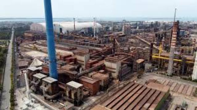 Ex Ilva in vendita ad un valore stimato di 1,5 miliardi di euro; Urso autorizza la pubblicazione del bando