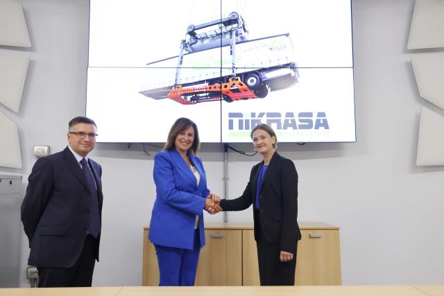 Wascosa AG, firmato nuovo accordo con TX Logistik AG  per ampliare la loro cooperazione nel settore noleggio carri merci