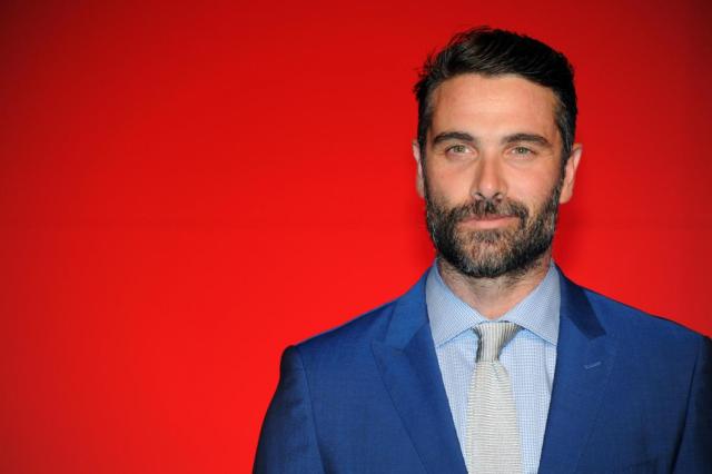 Chi &egrave; Luca Calvani del Grande Fratello, ex moglie, compagno attuale, figli, il ruolo in Beautiful