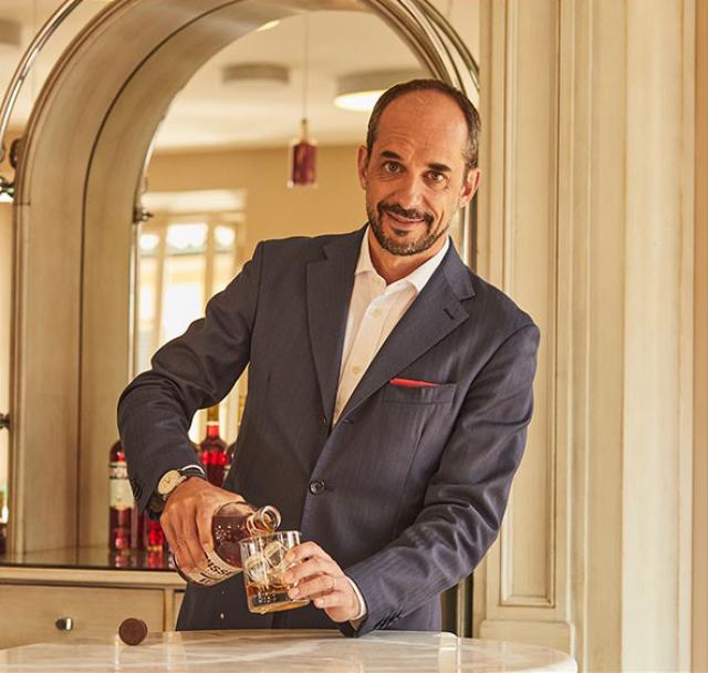 Campari dimissioni Ad Ceo Matteo Fantacchiotti 5 mesi mandato annuncio crollo  titolo  Piazza Affari