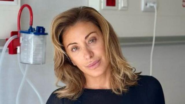 Sabrina Salerno operata per un tumore al seno: "Ho un nodulo maligno, scoperto con una mammografia a luglio"