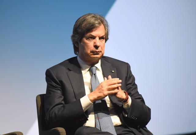 Intesa Sanpaolo, lanciato titolo in dollari che dura 12 anni, pagamento fino al 9,50% il primo anno, investimento minimo $2mila