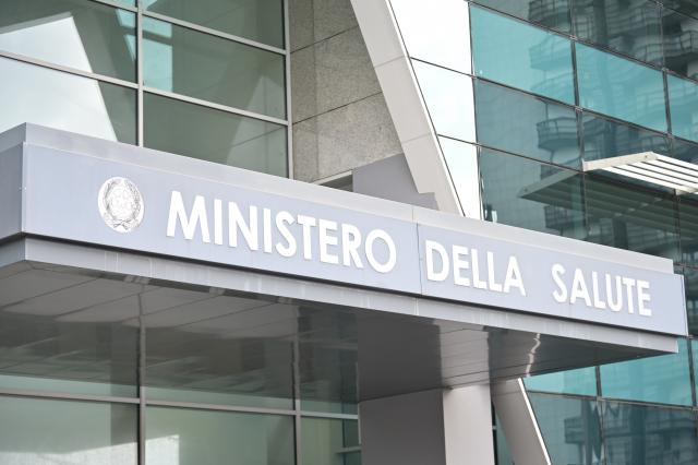 Chi &egrave; Orazio Schillaci, il medico nominato ministro della Salute che raccoglier&agrave; l'"eredit&agrave;" di Speranza