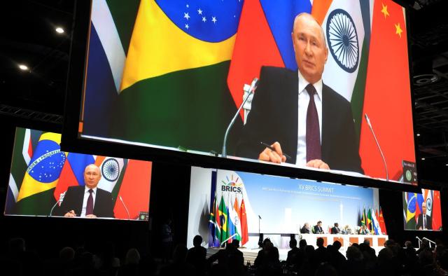 Putin e il nuovo "mondo multipolare emergente, costruzione con tutti i partner di Csi, Eaeu e Brics, relazioni con Iran prioritarie"