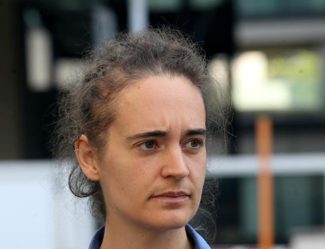 Ucraina, Carola Rackete dice di supportare "gli oppressi" mandando le armi a Kiev: una menzogna palese