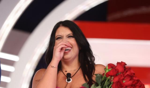 Perch&eacute; Ilaria Clemente ha lasciato il Grande Fratello, caos sui social: "&Egrave; incinta"; ecco se e quando torna