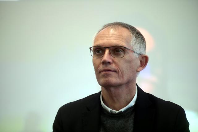 Stellantis, Tavares in uscita a fine mandato nel 2026 a seguito della crisi aziendale:  "Andr&ograve; in pensione a 68 anni"