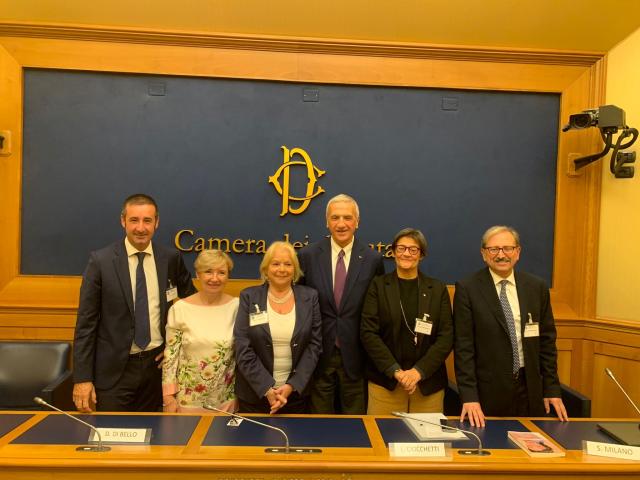 Salute mentale. Fondazione The Bridge: &ldquo;Combattere lo stigma ripartendo dai giovani e da un uso equilibrato della tecnologia&rdquo;