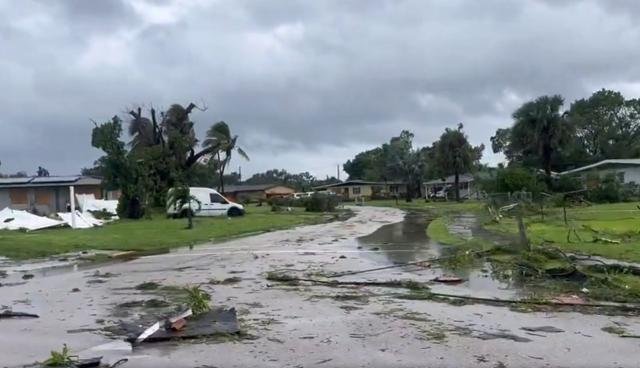 Gli uragani entrano nella campagna elettorale USA, mettendo in dubbio la credibilit&agrave; del governo