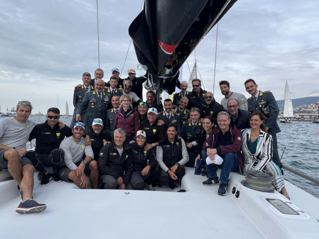 La Guardia di Finanza arriva terza alla 56&ordf; edizione della Barcolana di Trieste con il "Fiamme Gialle-Nice" per i 250 anni del Corpo