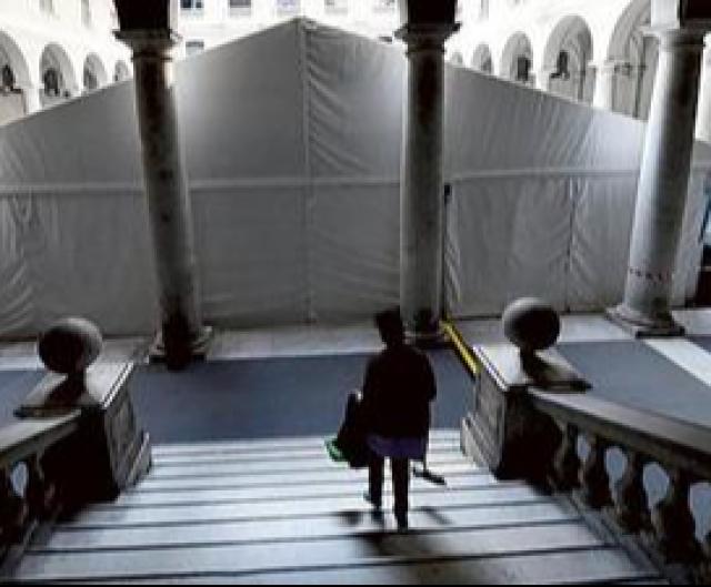 Genova, violenta l&rsquo;ex fidanzata mentre dorme con la figlia di due anni, condannato a 4,5 anni di carcere