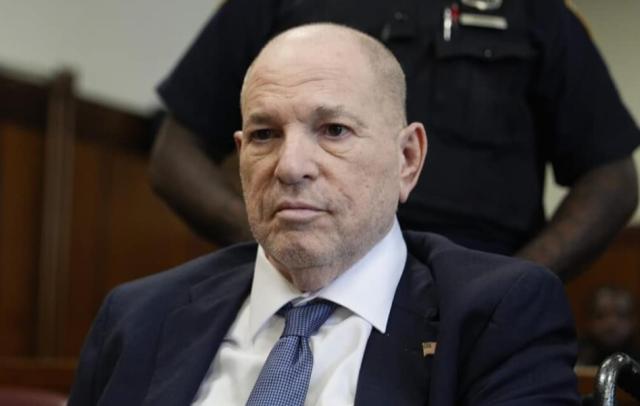 Harvey Weinstein ha un cancro del midollo osseo, affetto da leucemia mieloide cronica, curato in carcere a New York