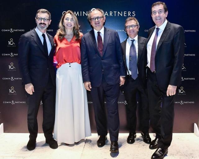 Serata a Roma per festeggiare i dieci anni del gruppo di comunicazione guidato da Gianluca Comin
