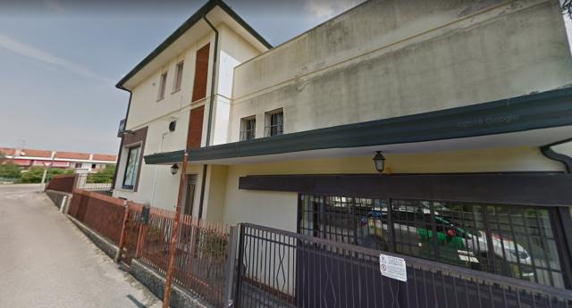 Neonata trovata morta in un night club a Padova, ipotesi infanticidio, inquirenti: "Deceduta per cause non naturali"