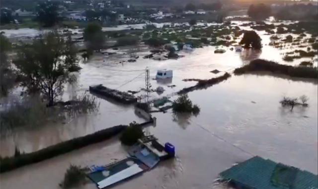 Alluvione Toscana, trovato il corpo dell'ottava vittima: &egrave; l'84enne Antonio Tumolo disperso a Prato. Trascinato a 15 km di distanza dall'auto