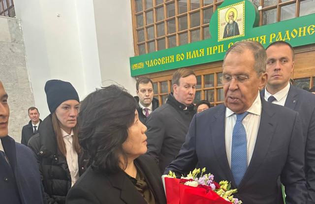 Ucraina, Corea del Nord appoggia ufficialmente la Russia: "Pronti a rappresaglia nucleare", Lavrov: "Vicini a guerra diretta con gli Usa"