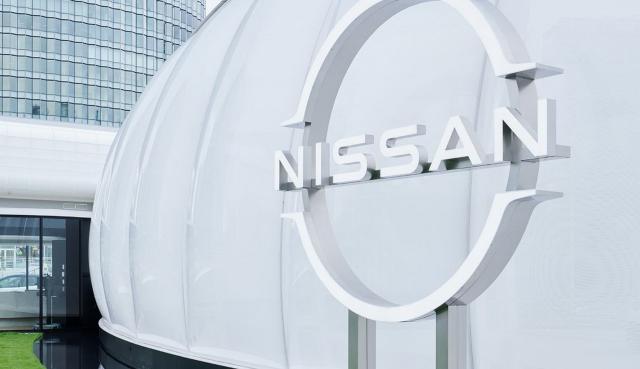 Nissan taglia 9mila posti di lavoro e riduce la capacit&agrave; produttiva mondiale del 20%, "pesa flop auto elettriche"