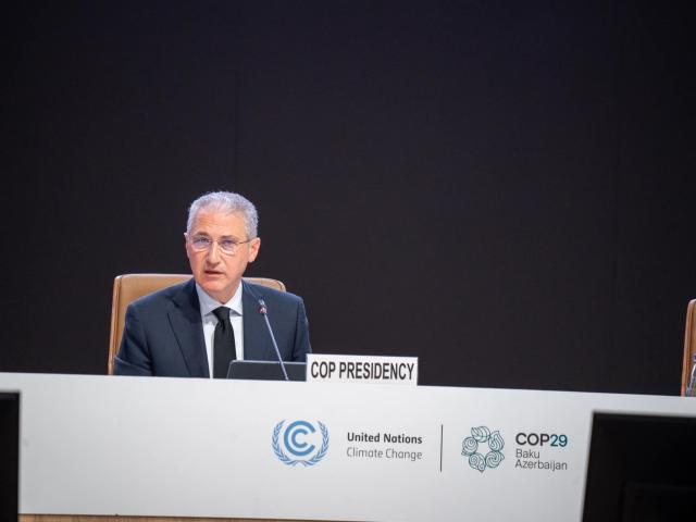 Baku, al via Cop29 sul clima, assenti Biden, von der Leyen, Putin, Lula e mezza Ue, Trump "firmer&agrave; ritiro dall'accordo di Parigi"