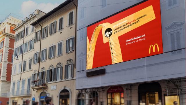 McDonald's, torna a gran richiesta il Big Tasty,  lo storico panino celebra la sua community nella campagna dedicata