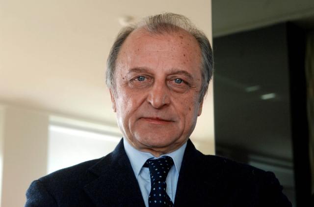 Addio a Giancarlo Comi, morto per malore improvviso a 76 anni durante un convegno, era esperto in sclerosi multipla e neurologia