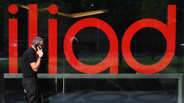 Iliad in down, problemi alla rete; migliaia di utenti senza connessione mobile e fissa in tutta Italia, picco in Emilia e Toscana