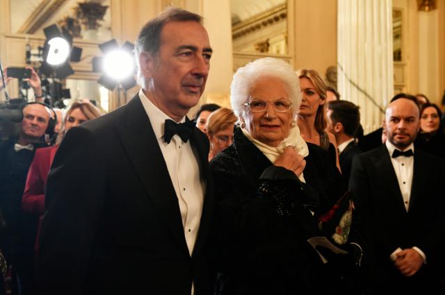 La forza del Destino: Liliana Segre, La Russa e Sala nel palco reale. Dopo i tre minuti di applausi a Sergio Mattarella pensavo di avere assistito al peggio, invece...