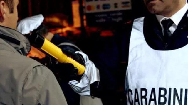 In vigore il nuovo codice della strada: stretta per alcol e telefono al volante, multe pi&ugrave; pesanti e nuovi obblighi per i monopattini