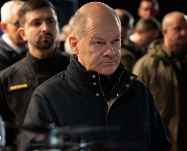 Germania, cade il governo, Bundestag nega fiducia a Scholz con 394 voti contrari, elezioni anticipate il 23 febbraio 2025