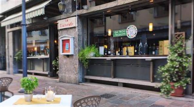 Osteria Ciacarade chiusa nel 2022 per mancata verifica Green Pass clienti, questura Udine condannata al risarcimento: "Misura illegittima"