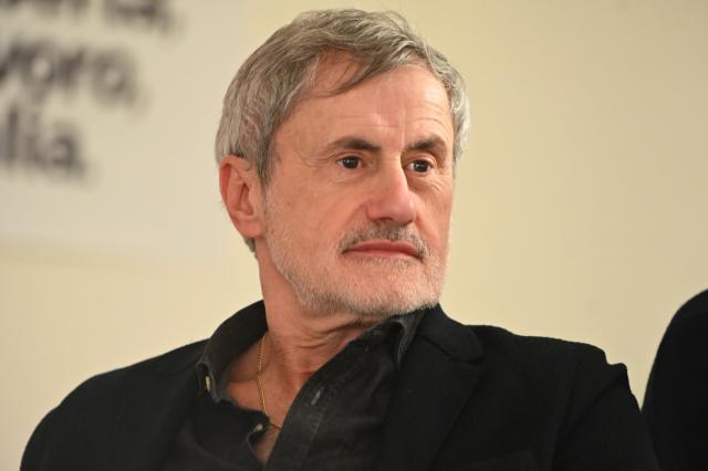 Gianni Alemanno arrestato e portato a Rebibbia: &ldquo;Violati obblighi su lavori socialmente utili, presi impegni rivelatisi falsi&rdquo;