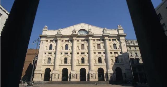 Piazza Affari con capitalizzazione a &euro;811 mld (+6,6%) chiude il 2024 a +12,6%; societ&agrave; quotate scendono a 421 con 22 nuove ammissioni