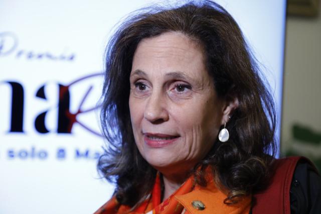 Aviaria, l&rsquo;allarmismo di Ilaria Capua: &ldquo;H5N1 &egrave; il nemico numero uno, salto di specie gi&agrave; avvenuto, infettati pure i bovini"