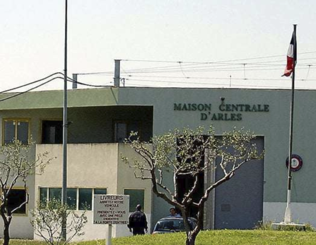 Il penitenziario di Arles - Foto: X