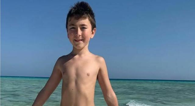 Mattia Cossettini morto a 9 anni per malore improvviso in vacanza a Marsa Alam, ipotesi emorragia cerebrale