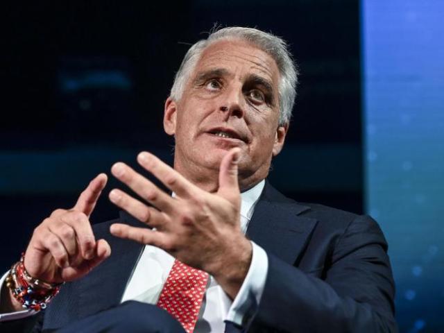 Unicredit, partecipazione in Commerzbank sale al 28%, aiuto di Citi con gi&agrave; il 5,1% dei voti; previsto per marzo ok dalla BCE