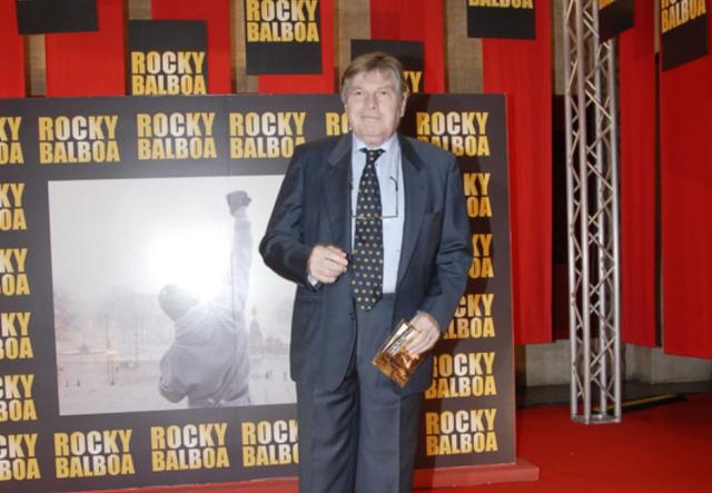 Addio a Rino Tommasi, morto a 90 anni il giornalista sportivo, voce del tennis e del pugilato, Brera lo definiva un "matematico fantasioso"