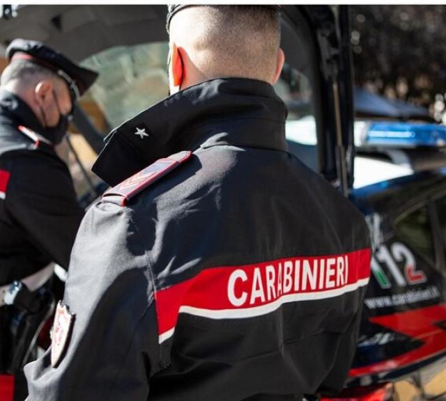 Genova, ferito in una spedizione punitiva rischia di perdere la vita, rintracciato e denunciato un ventenne